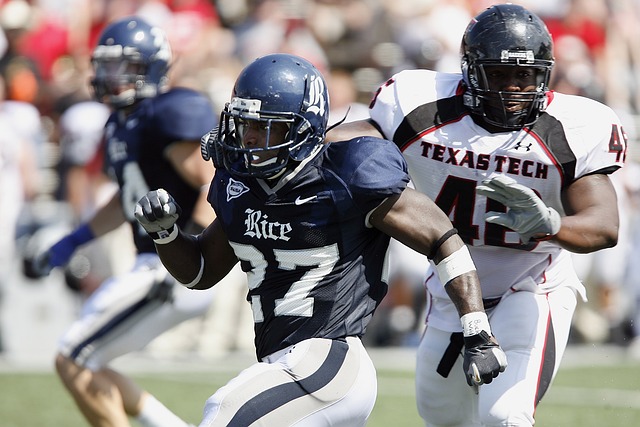 的掰手腕比 的掰手腕比