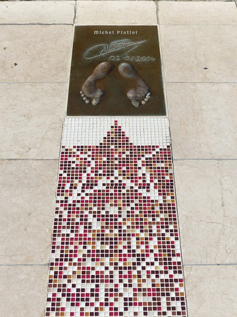 提高阵容深 提高阵容深